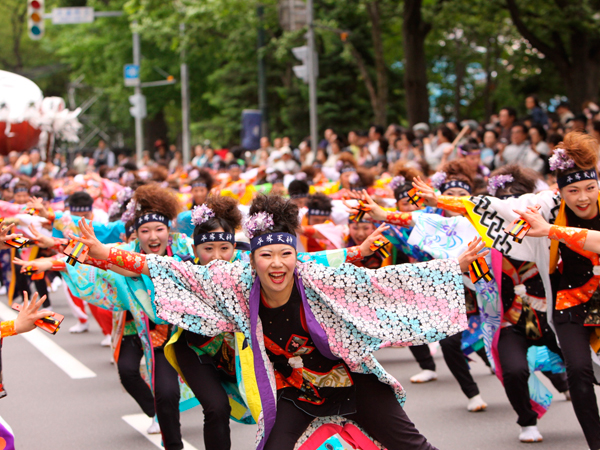 Yosakoiソーラン祭り18の日程 見どころと混雑 駐車場について